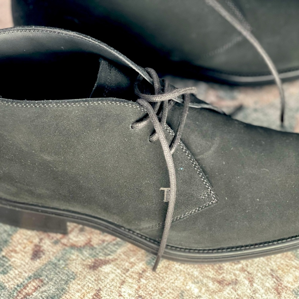 Tod’s Black Suede Desert Boots, US 8.5. Unworn.